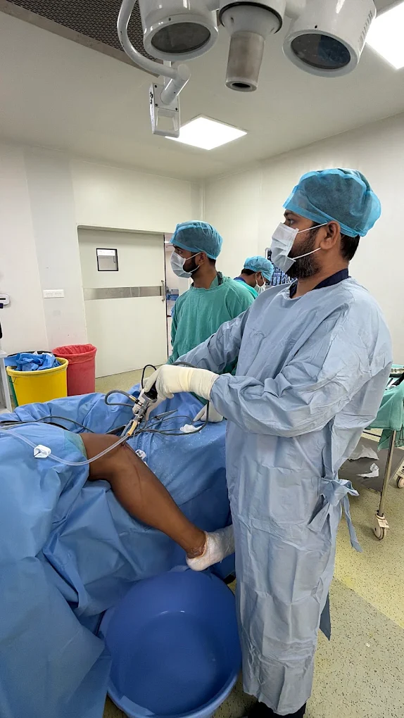 Dr. Nikhil Gupta clinical gallery photograph 10