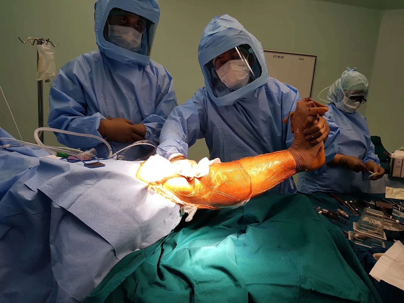 Dr. Nikhil Gupta clinical gallery photograph 7